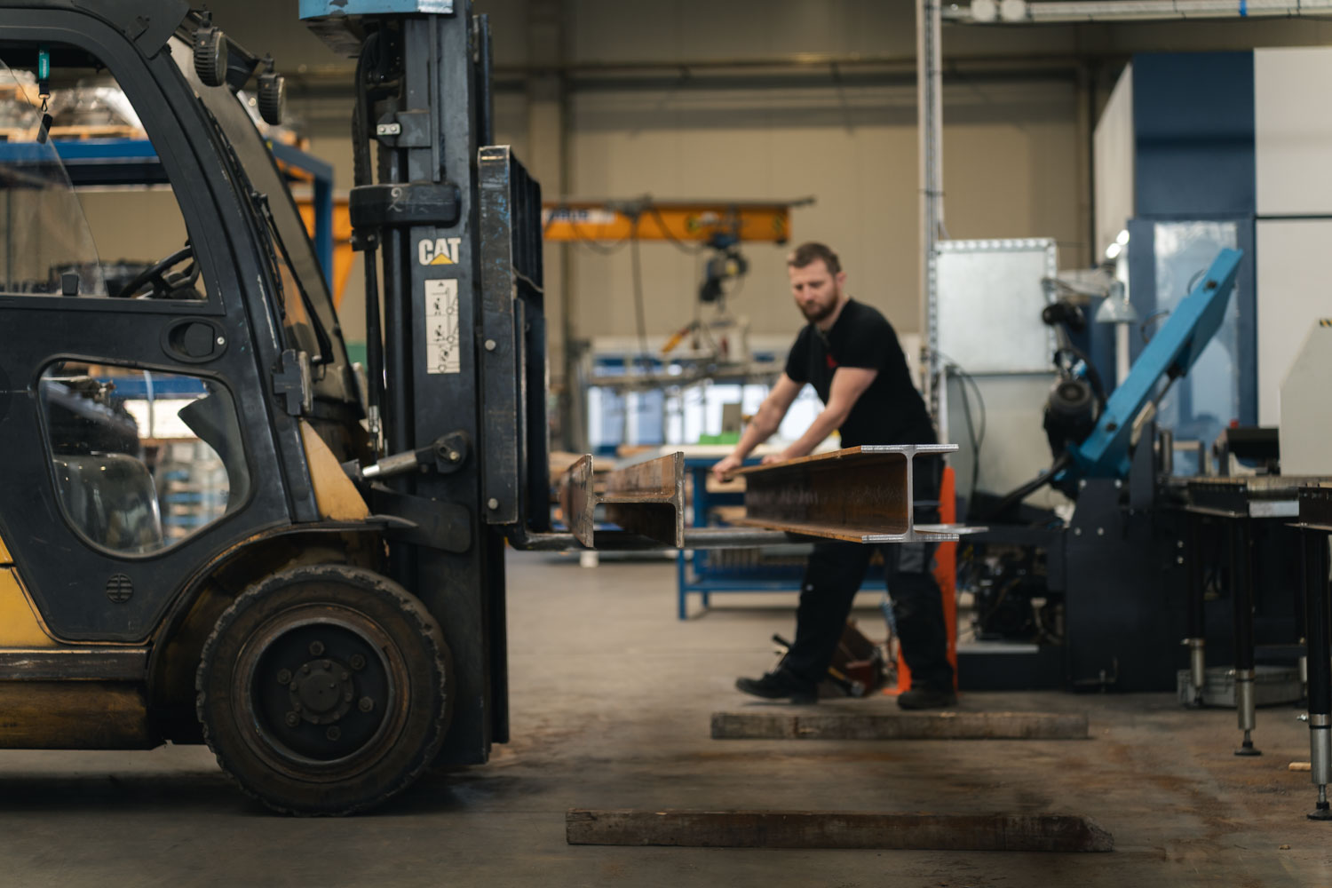 Kovovýroba-lisování-8